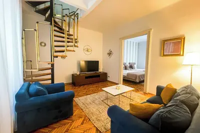 Image de Fantastic 3-bedroom apartment with Ac accross of the Bohemian quarter Skadarlija