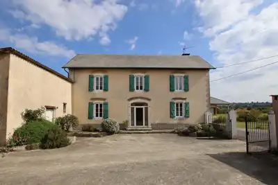 Image de Chez Brouge - Momas - Gîte