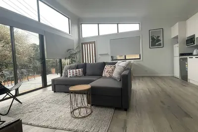 Image de Warm Sunlit Sustainable north facing Studio