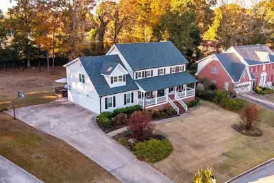 Image de Comfy, quiet 4-bedroom house in fantastic Lilburn