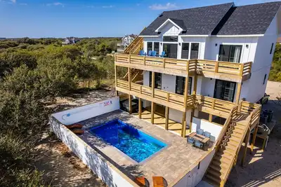 Image de New 4br Home w/ Heated Pool, Hot Tub, Beach, Ocean View and horse encounters