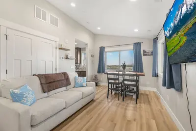 Image de Victor Traverse: Condo Skiing Trails Snowmobiling Teton Mtns Grand Targhee