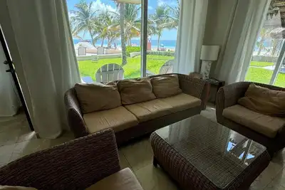 Image de Beachfront House