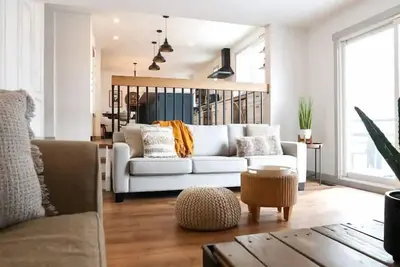 Image de Woodland Retreat | Espresso Maker | Games Room