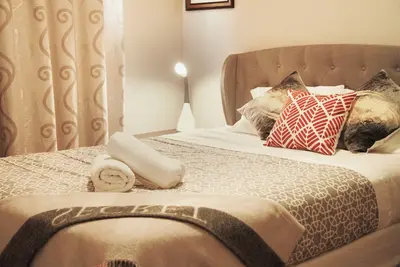 Image de I @Home Entire 4br3ba House/Yyc/Parking/Bbq