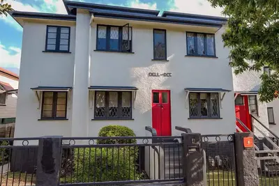 Image de Stylish 2-bedroom apartment within walking distance of South Shore and West Side