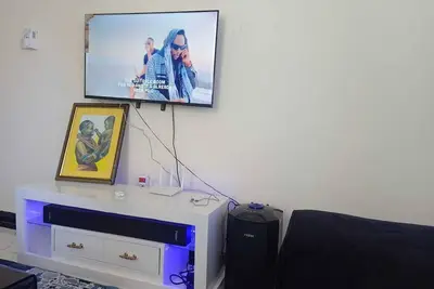 Image de Tranquil 2-bedroom apartment in charming Mombasa perfect for relaxing