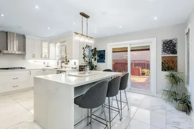 Image de Spacious 5br Retreat w/ Private Suite | Sleeps 12