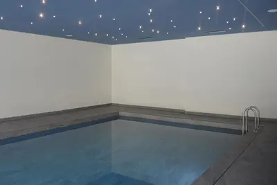 Image de Appartement bien situé dans une résidence récemment rénovée avec piscine intérie