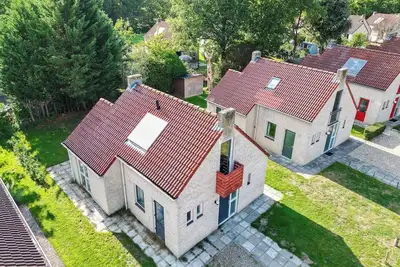 Image de Sfeervol wellnesshuis met privé sauna en tuin