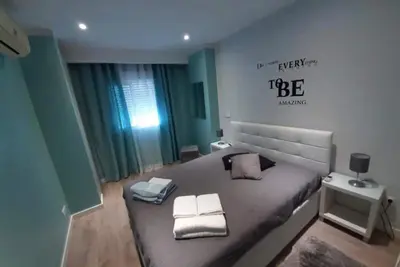 Image de Appartement « Cosy » avec balcon, Wi-Fi et climatisation