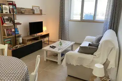 Image de Gîte au calme avec jardin et wifi à Saint-Doulchard