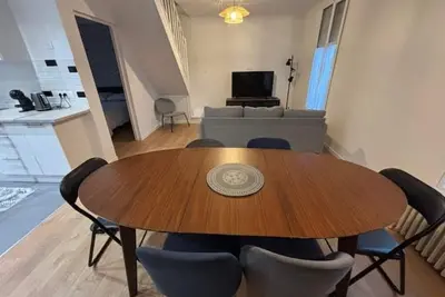 Image de Maison chaleureuse avec jardin & parking – Quartier calme de Savigny-sur-Orge