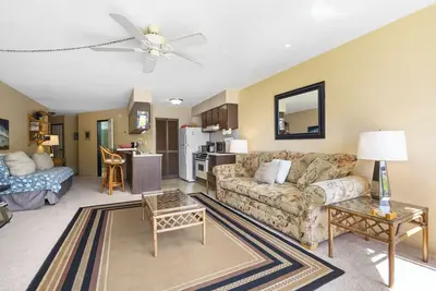 Image de One bedroom, two bath condo at the Maui Sunset.