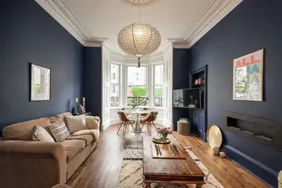 Image de Relax in this stylish flat in the lovely Marchmont area, walk to city centre