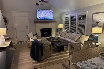 Image de Dogwood Cliff  Cozy 2-bedroom condo in the amazing Coves gated community