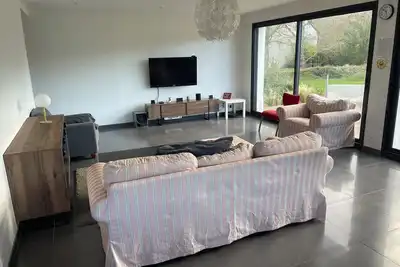 Image de Maison moderne proche de la mer