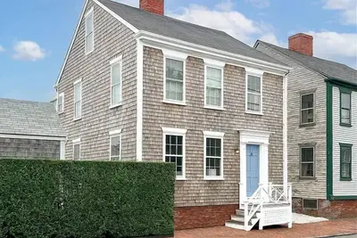 Image de Historic 3+ Bedroom Home in Town!