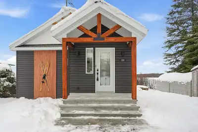 Image de Le 232 sur le lac / hockey / lac / motoneige