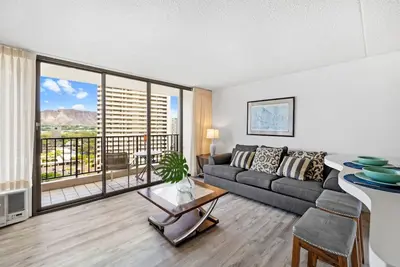 Image de Large 1 bedroom. Views and free parking. Sleeps 6