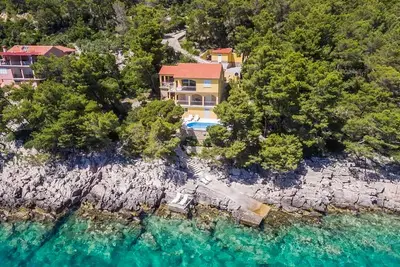 Image de Magnifique maison à Blato avec piscine privée, utilisable à l'intérieur.