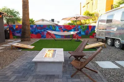 Image de Vibey 2-bedroom property with a Vintage Airstream in sunny Tempe