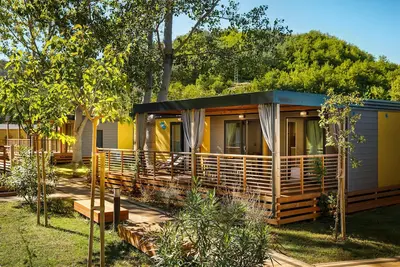 Superbe caravane à Lopar avec Wi-Fi