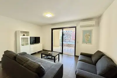 Image de 2 pièces au cœur  de la ville de Propriano