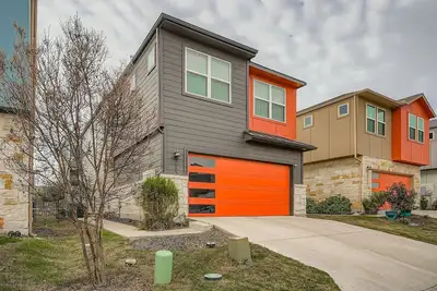 Image de Tch - Cozy 3bd/3ba home in Austin with Workspace