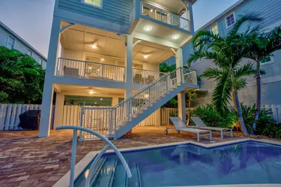 Image de Emerald Horizon - Luxury Home with Private Pool and Ocean Views