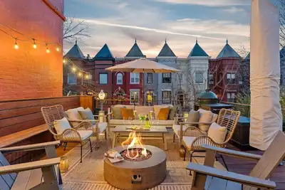 Upscale Dc Row Home | Central | Garage | Fire Pit