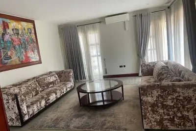 Image de Charming Double-Storey Villa in Roma Park | Private Pool • Family-Friendly