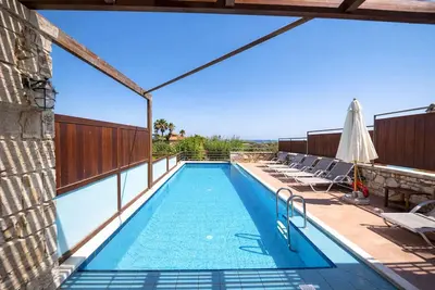 Image de Corali Villa Iii - Seaview, Pool & 500m to Beach