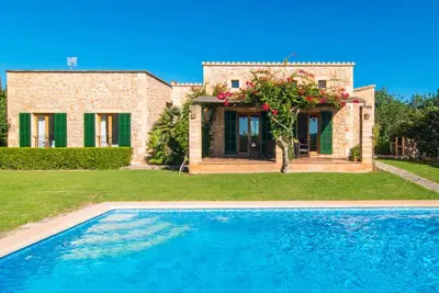 Image de Belle maison à Son Servera avec piscine privée, utilisable à l'intérieur ou.
