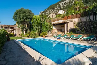 Belle maison à Pollença avec piscine privée, utilisable à l'intérieur ou à.