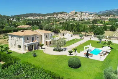 Image de Maison confortable à Selva avec piscine privée, utilisable à l'intérieur ou.