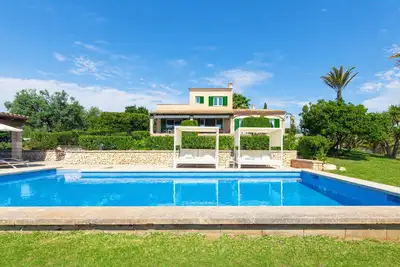 Image de Magnifique maison à Shorta avec piscine privée, utilisable à l'intérieur.