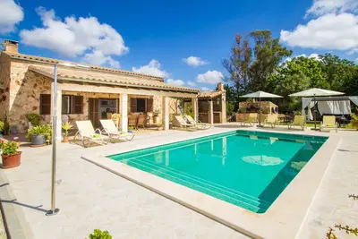 Image de Luxueuse maison à Campos avec piscine privée, utilisable à l'intérieur.