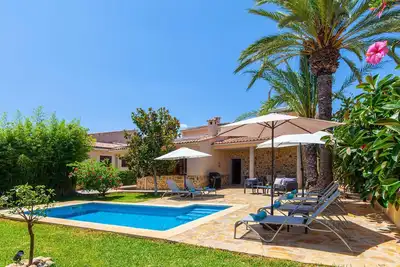 Image de Superbe maison à Sa Coma avec piscine privée, utilisable à l'intérieur.