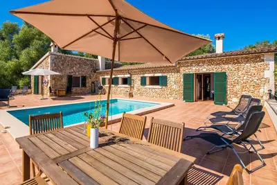 Image de Superbe maison à Sencelles avec piscine privée, utilisable à l'intérieur.