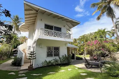 Luxury 3bd beach villa in Cabarete!