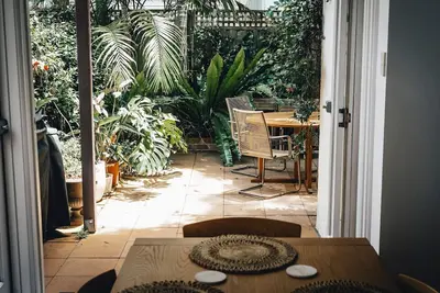 Lostris Manly by Beach Stays