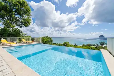 Villa Lueurs du Rocher