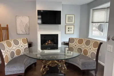 Image de 20 min from Aspen-Perfect 2-bd 2. 5-ba townhome plus bonus space