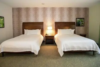 Image de 3 Rooms w/ Mini Fridge – Pet-Friendly Covington Stay with Dining Options