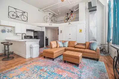 Image de Historical Hudson Riverview Loft