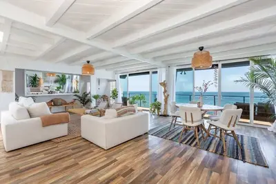 Image de 4b/4b Beach Homes with Private Beach Access