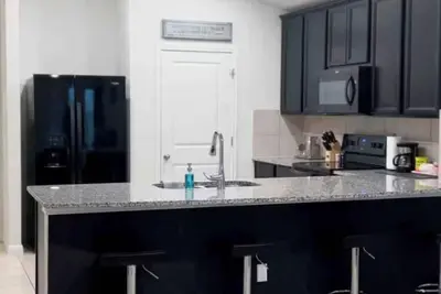 Image de Spacious 4-bedroom house in fabulous Kyle with Ac comfort