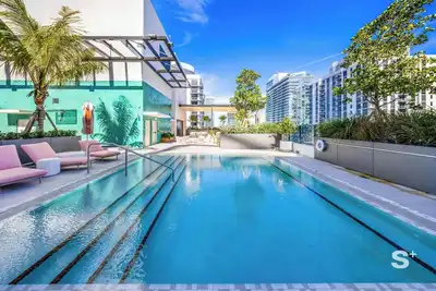 Image de Crosby Dreamy 1br | Rooftop pool & Miami Views