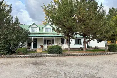 Image de 3-bedroom farmhouse in fantastic Horseshoe Bend with Ac